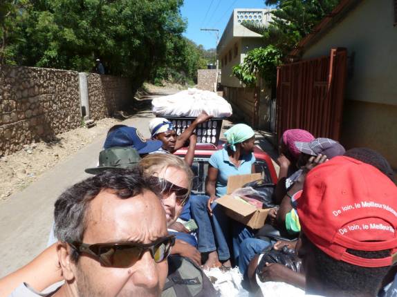 De Taptap, a caminho de Labadee, na costa norte do Haiti